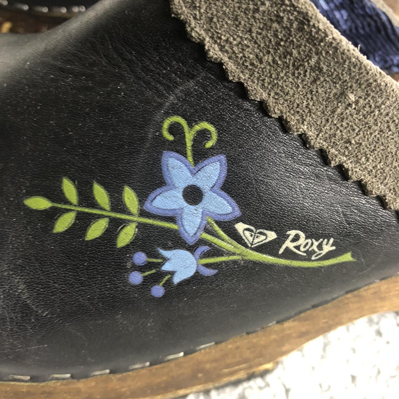 Rare' hard to find! Vintage 90's Y2k Roxy x | Depop