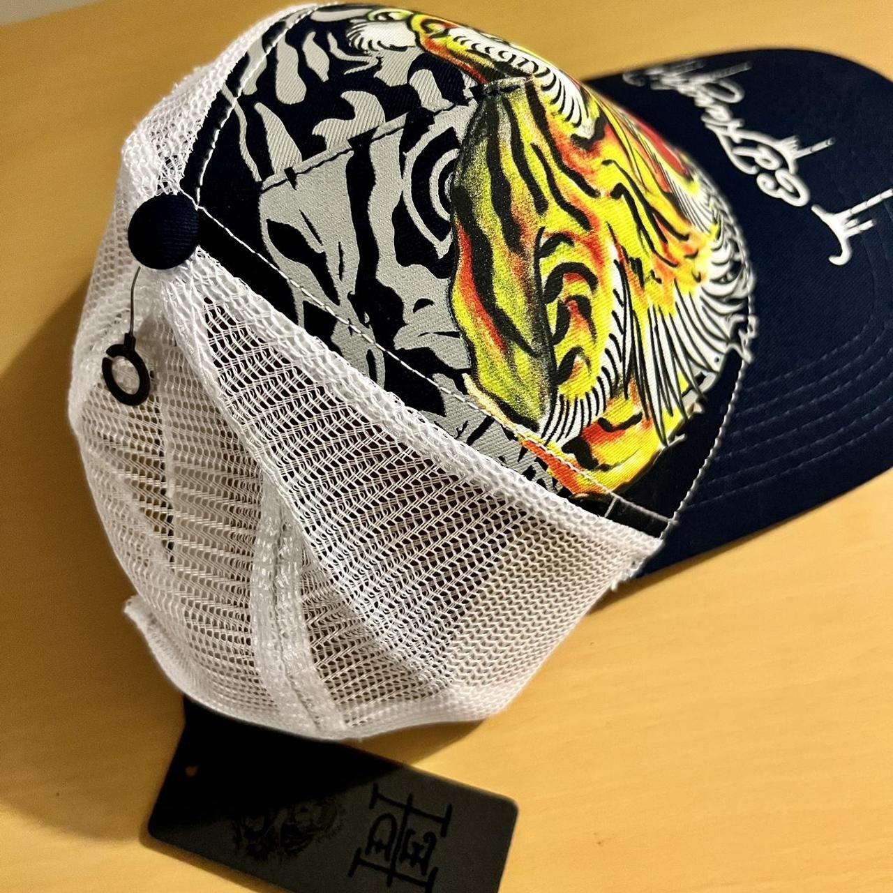 Ed Hardy Men's White and Blue Hat (3)