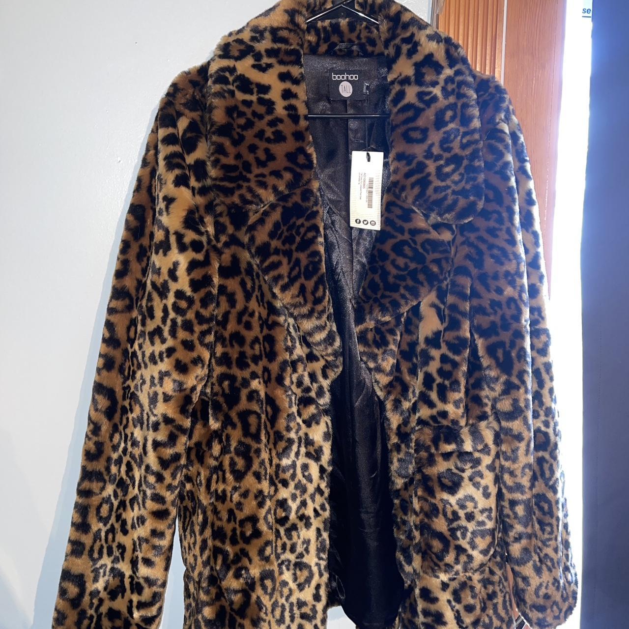 Boohoo Tall Women's Brown and Black Coat Depop