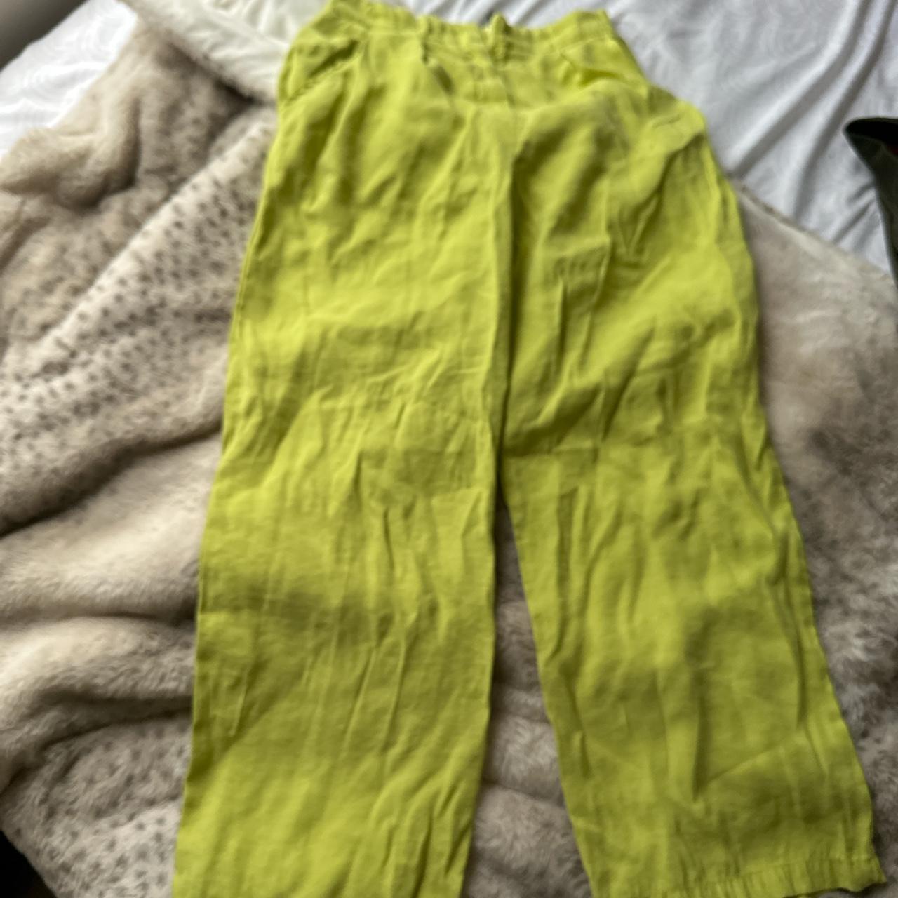 Green lightweight zara pants size 1314 but could... Depop