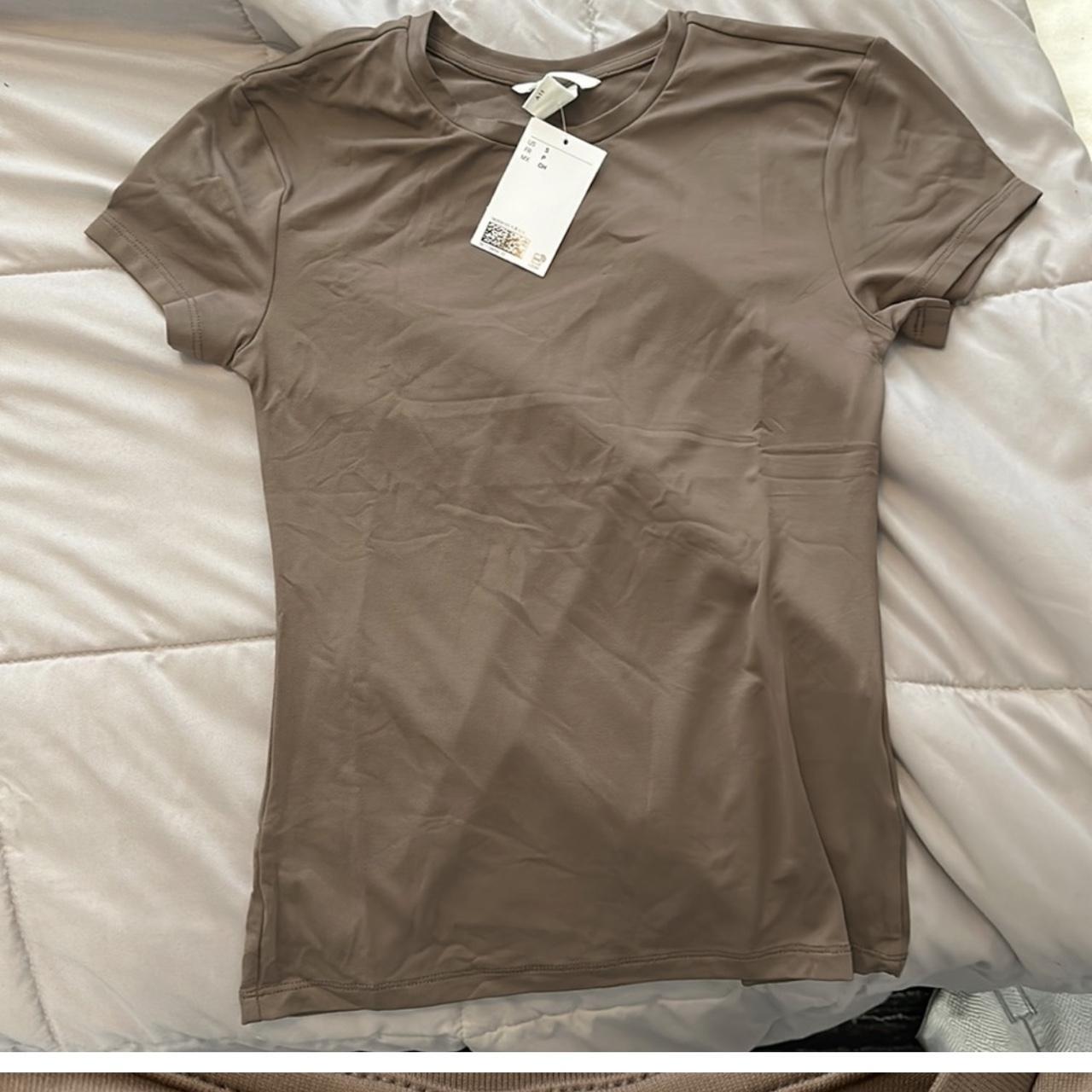 item listed by chelseaardis