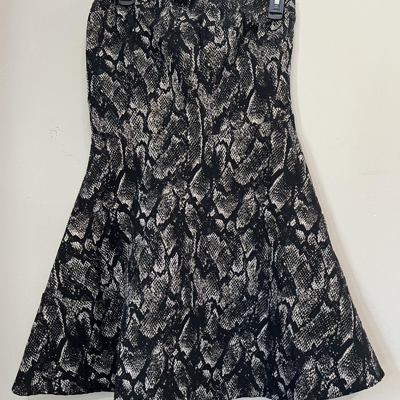 item listed by leez1111