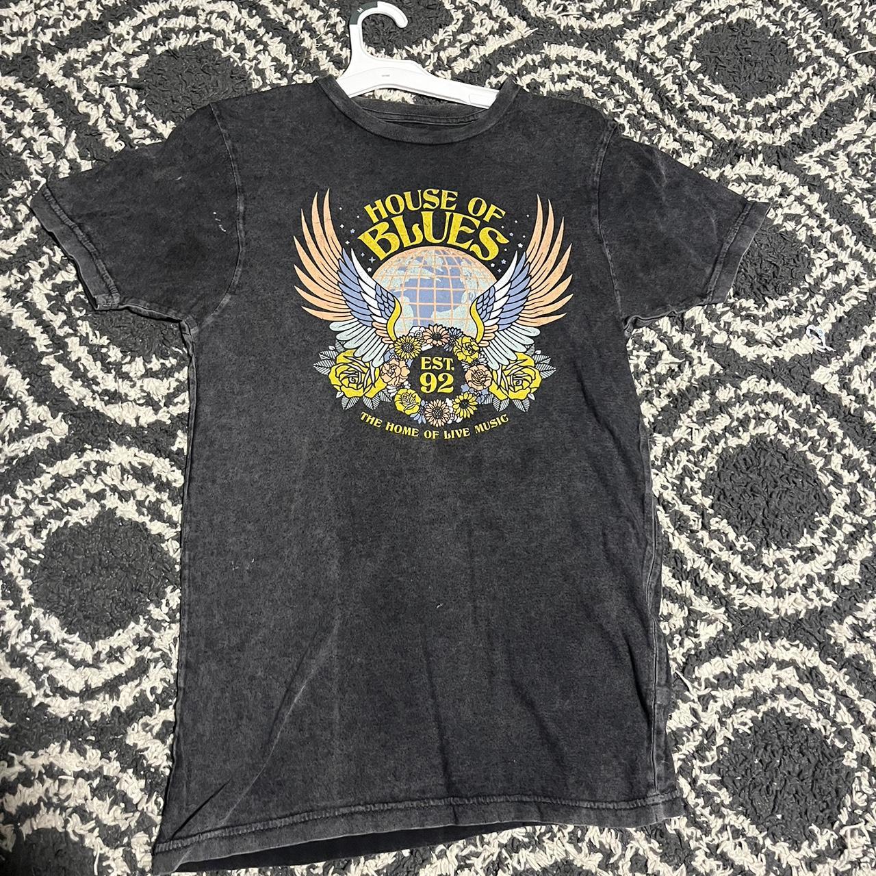 House of blues, barely worn T-shirt home of live music - Depop