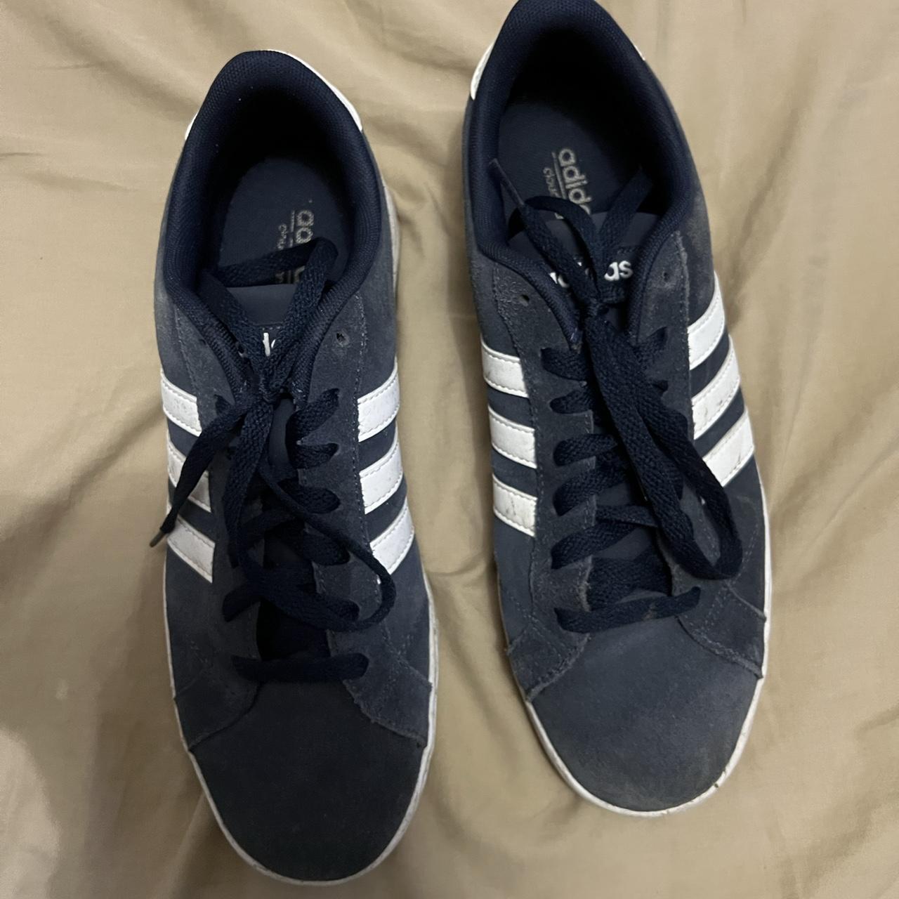 Navy blue Adidas shoe #Adidas #Thrifted #YardSale - Depop