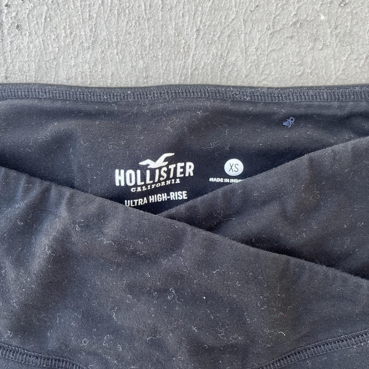 ✨Hollister Flare Leggings✨ Size: XS ‼️DO NOT PAY - Depop