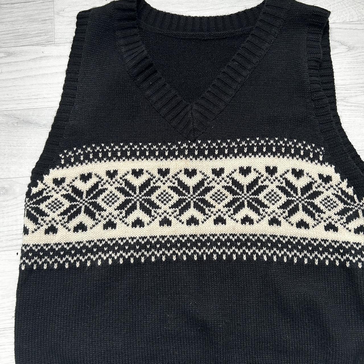80’s Style Black Sweater Vest Worn A Few Times Size... - Depop