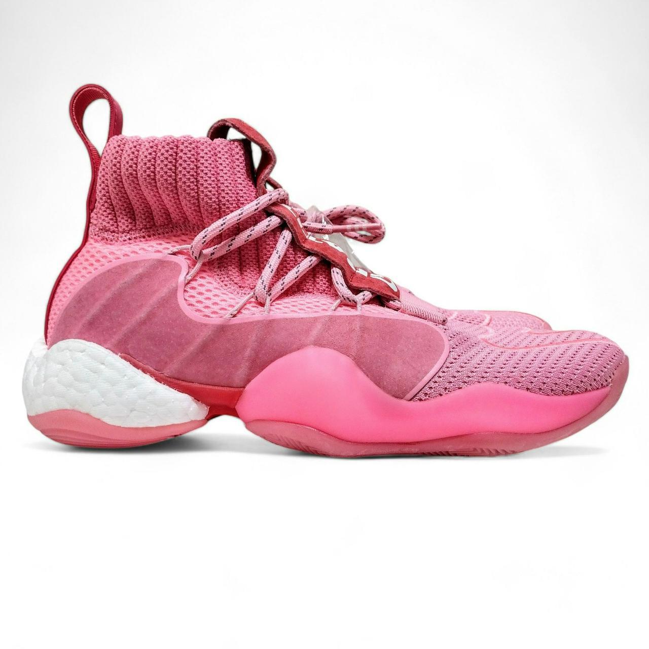 Pink pharrell adidas best sale