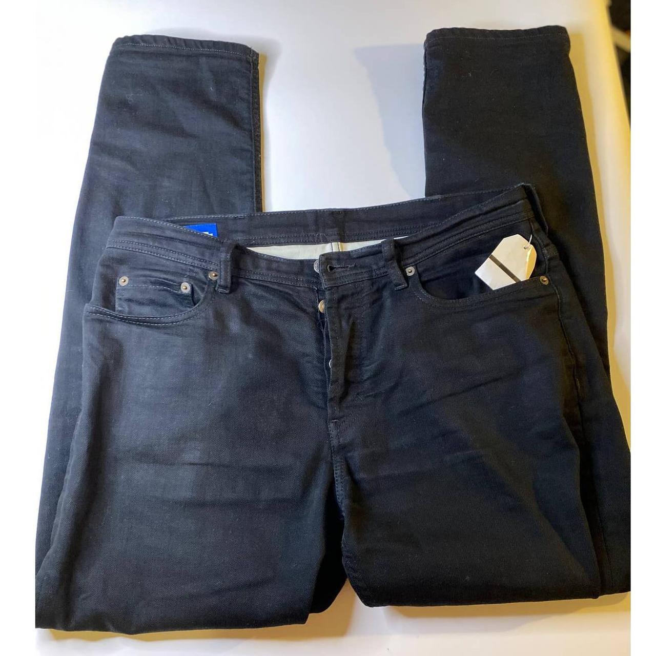 vejledning Effektiv Anmeldelse For sale are ACNE STUDIOS River Stay Black Jeans in... - Depop