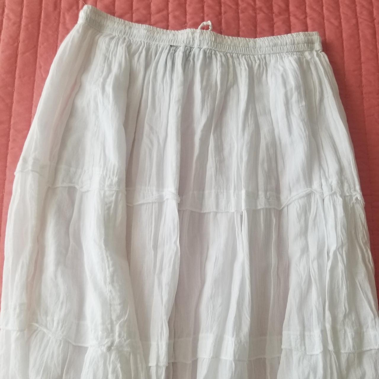 100% Cotton Skirt by Jane Ashley size small. Skirt... - Depop