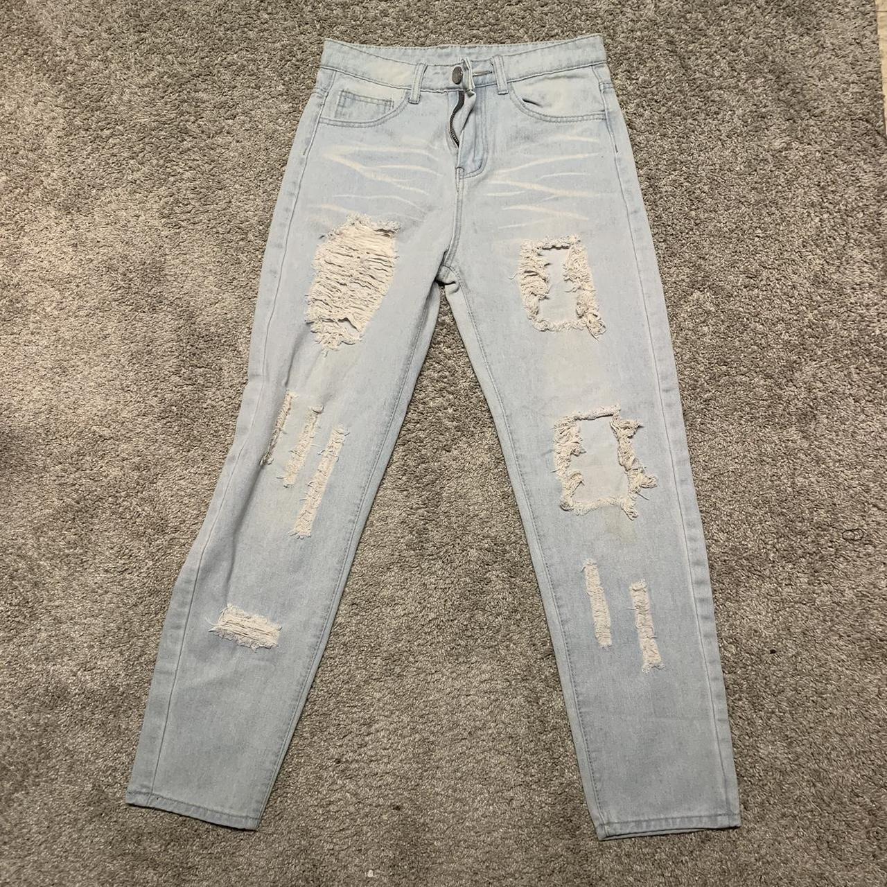Light Wash Jeans 🤍 - never worn - small - Depop
