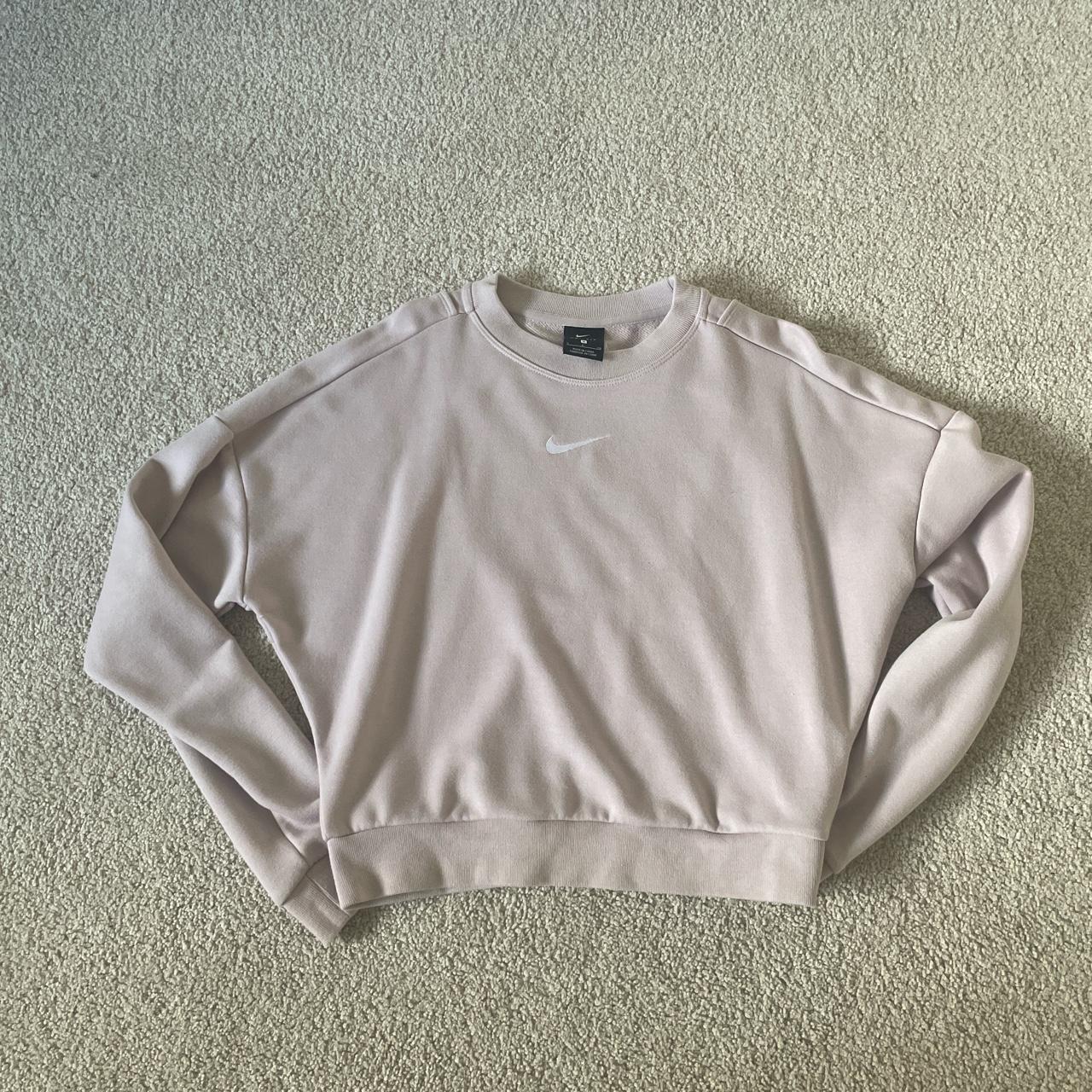 nike jumper female