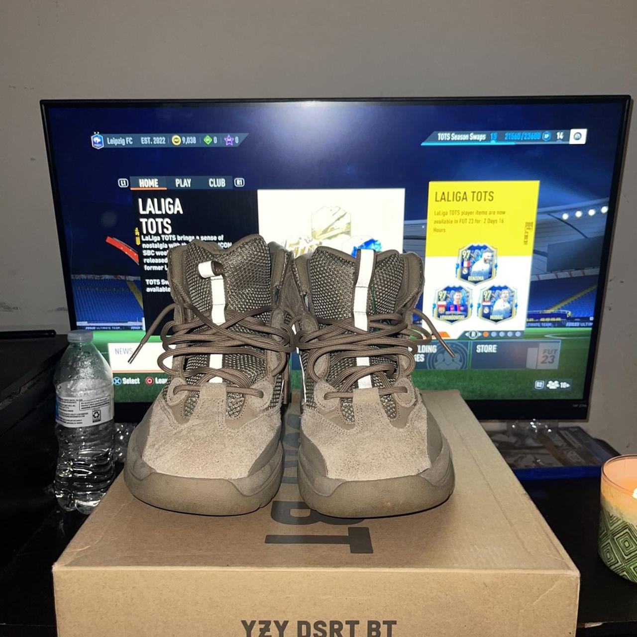 yeezy boots dsrt