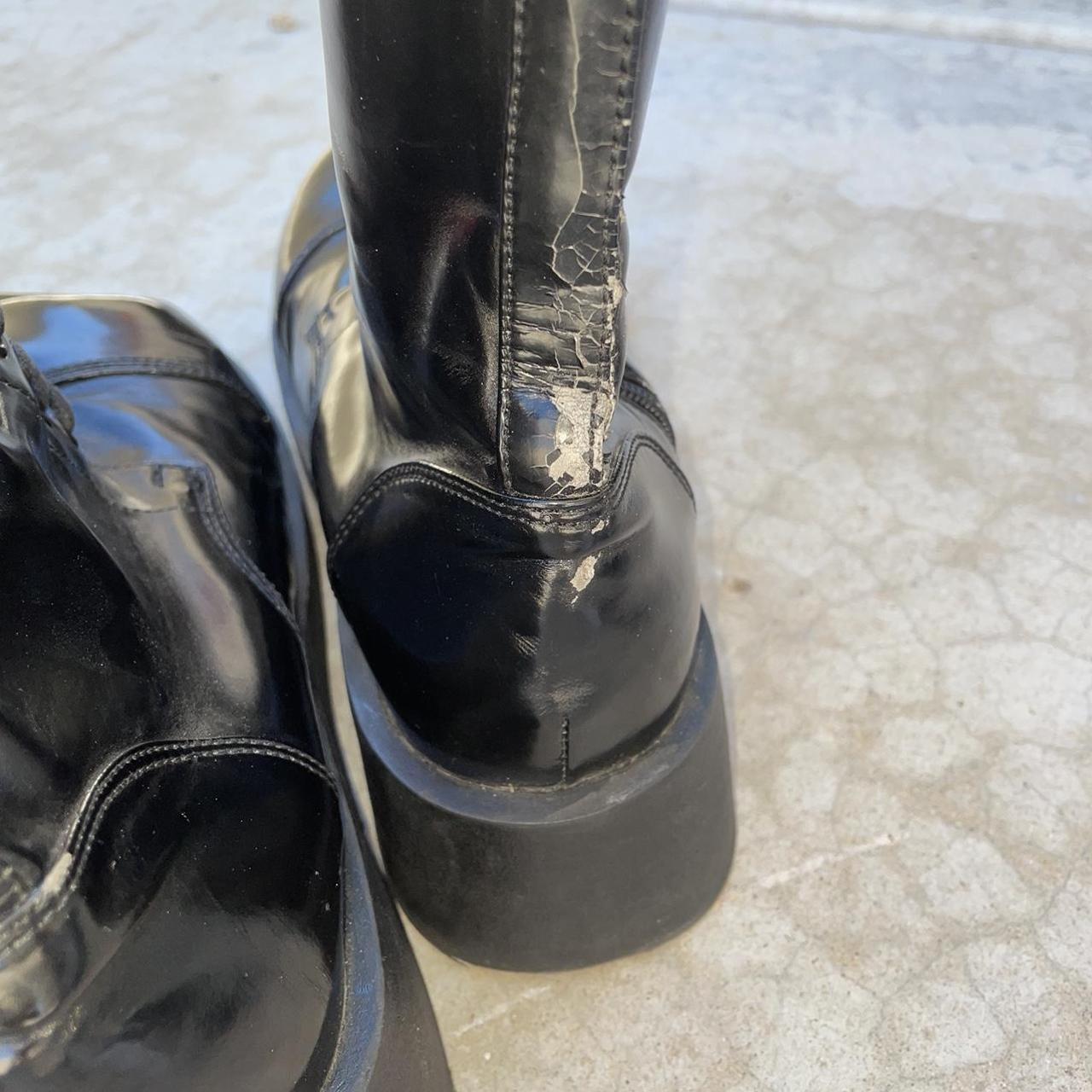 perfecttt delia’s brand boots! huge toe, mid calf... - Depop