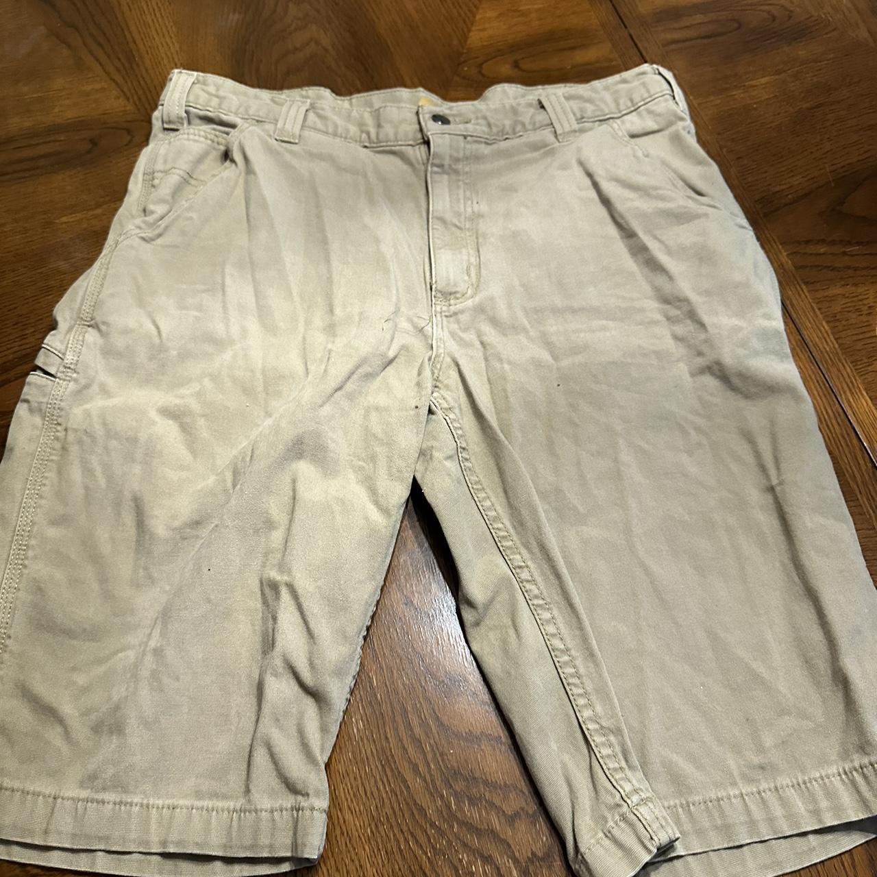 Mens carhartt shorts Six’s 36 waist - Depop
