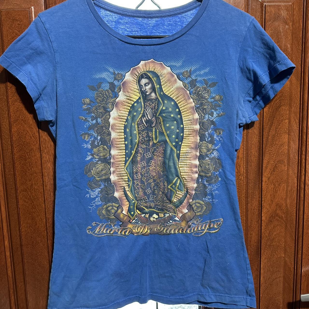 Vintage Y2K Reyna de Mexico shirt 15 inches pit to pit - Depop