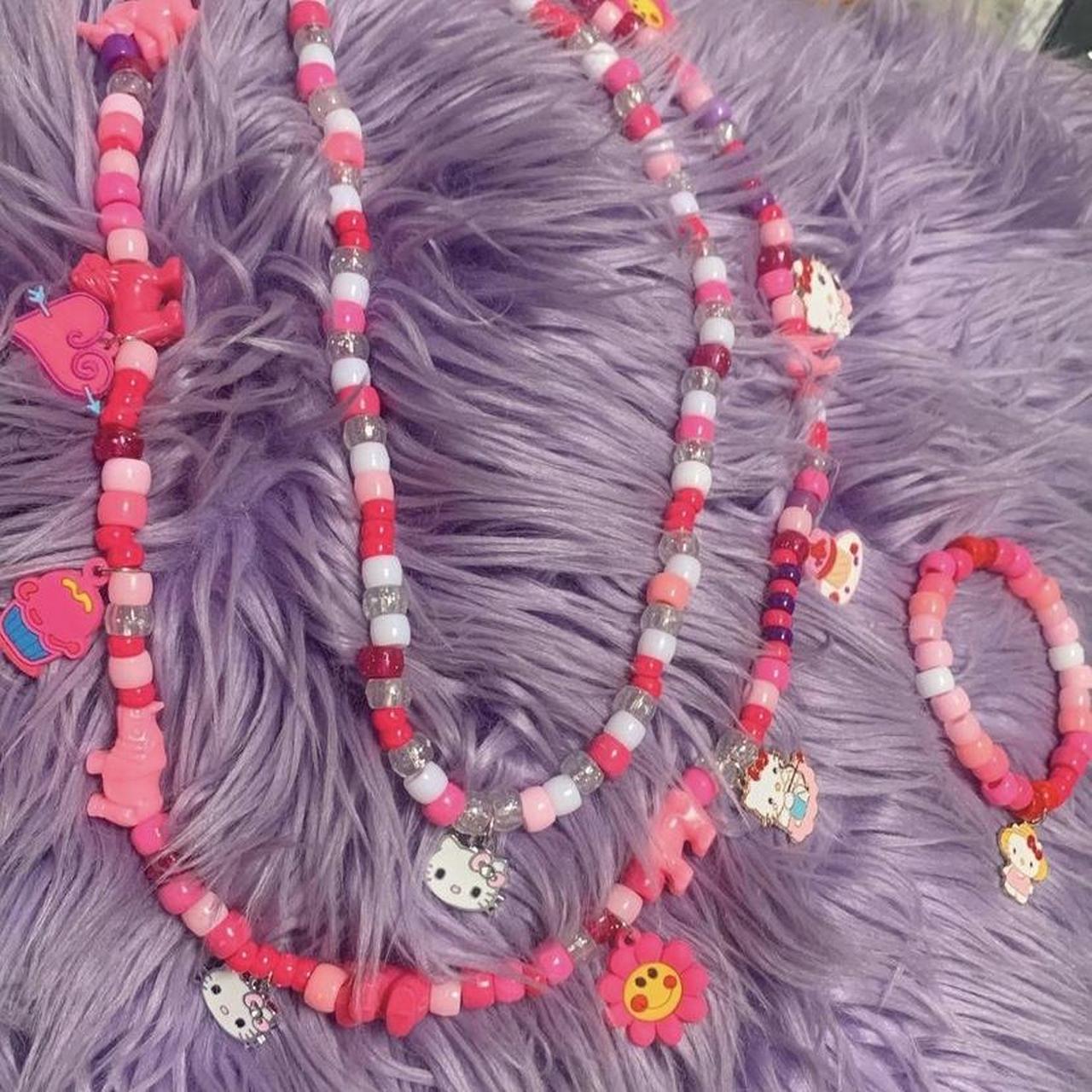 HELLO KITTY BRACELET 💖 she's so cute ! 💓 HIGH - Depop  Diy kandi  bracelets, Bracelets handmade beaded, Beads bracelet design