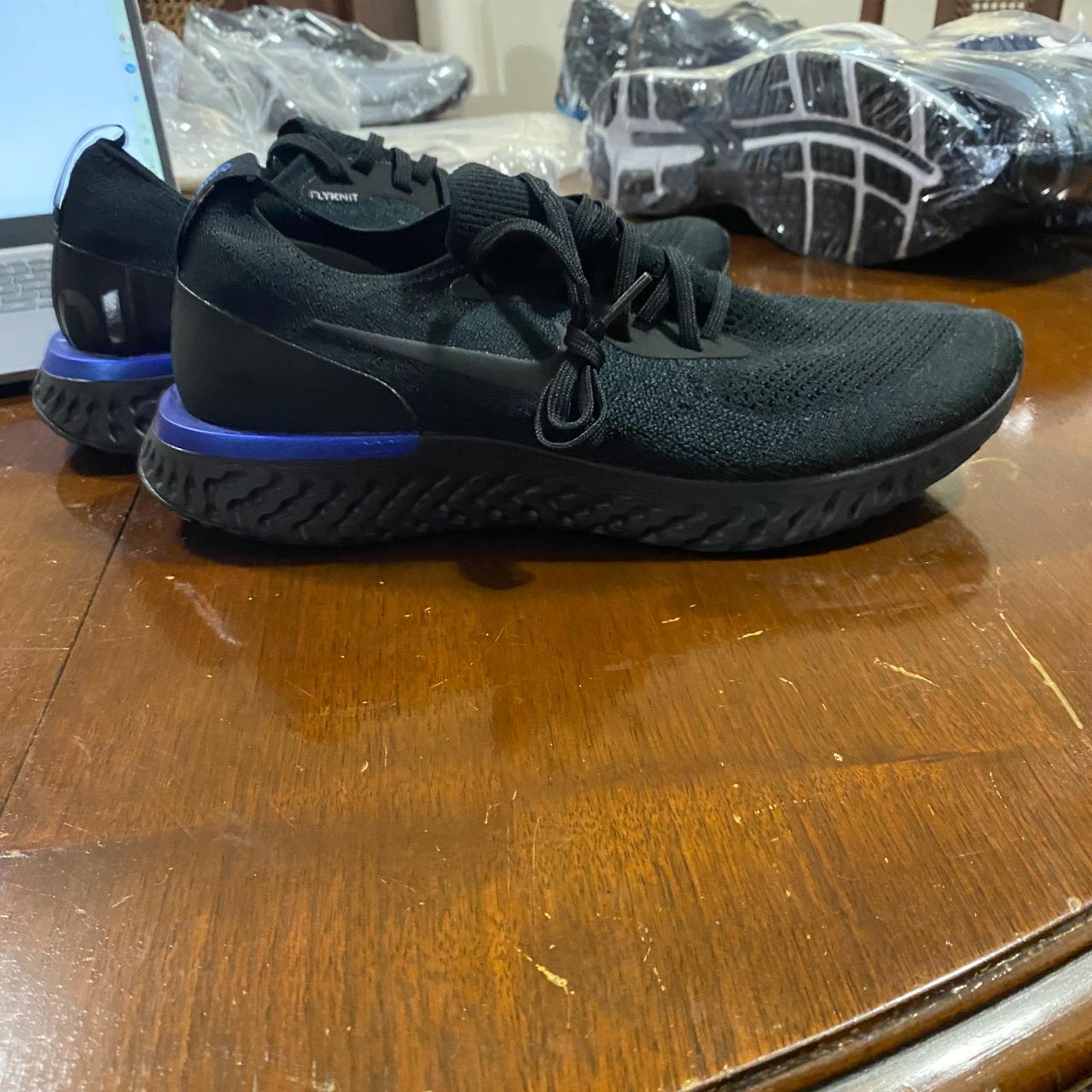 Epic react black top racer blue