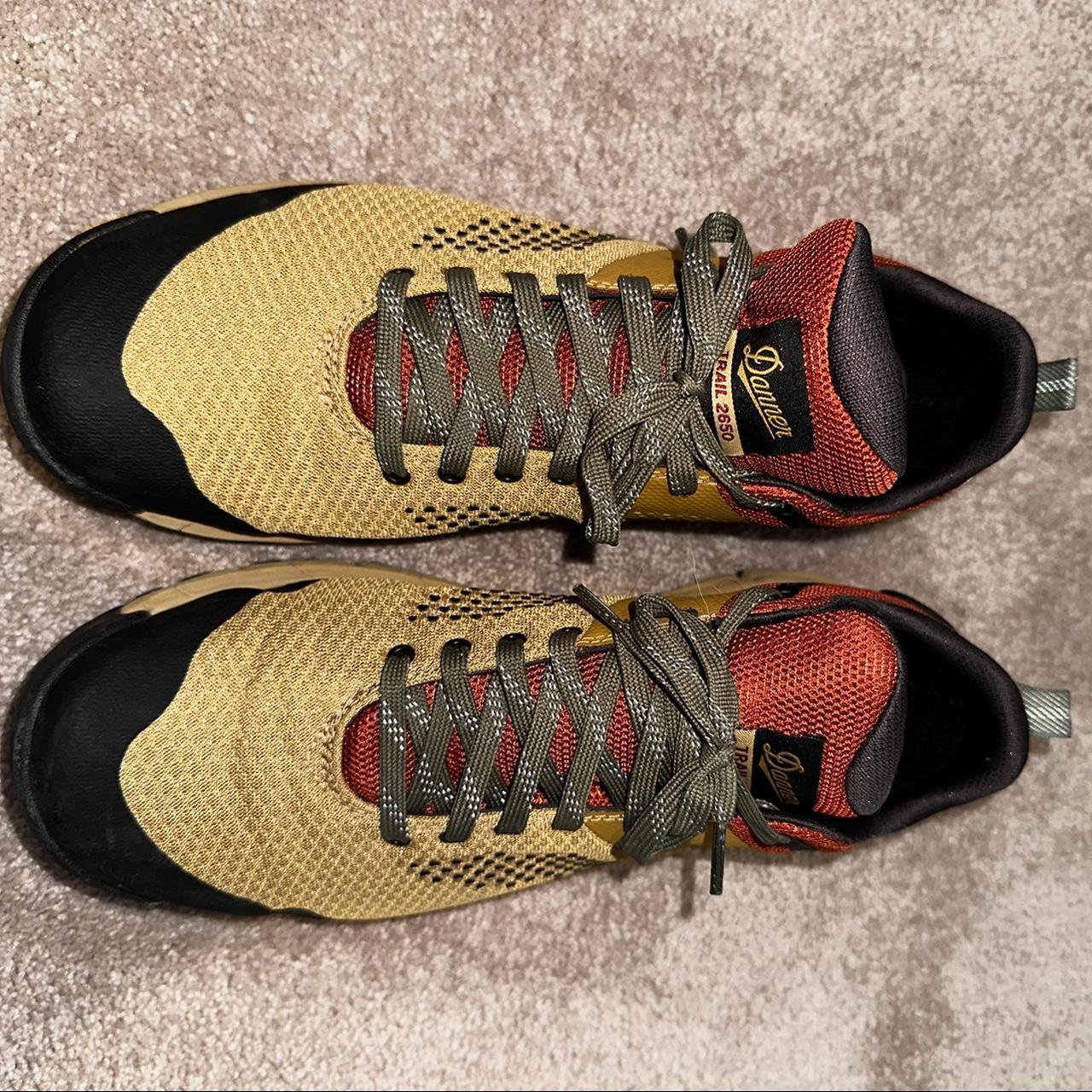 danner men's hiking shoes