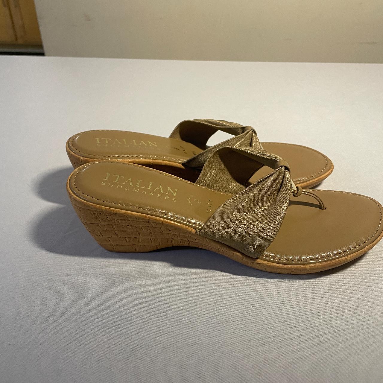 Italian Shoemakers Women's Gold and Tan Sandals | Depop