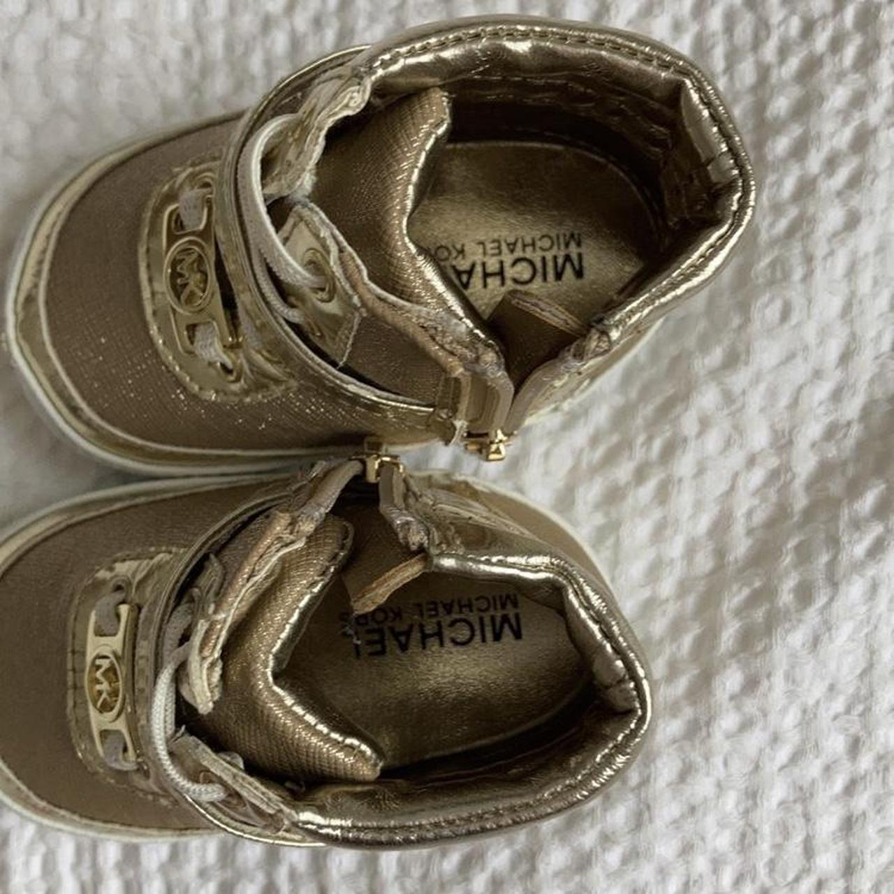 Mk deals infant shoes