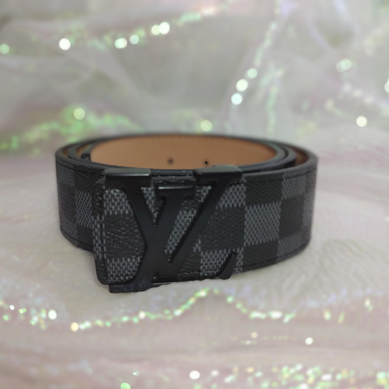 Navy Louis Vuitton belt (M) #louisvuitton #LV #louis - Depop