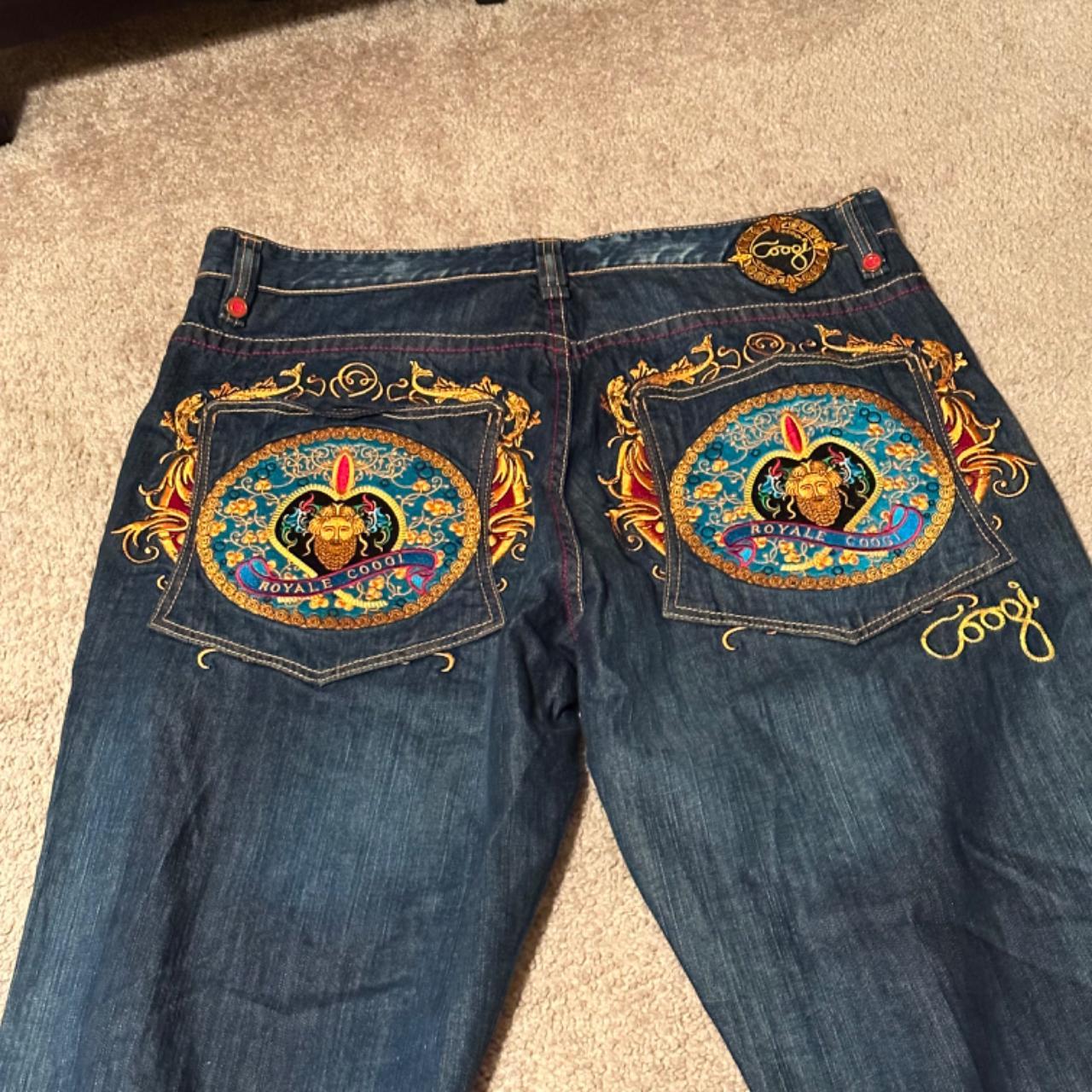 Coogi Men’s Jeans with fashion skyline on pockets