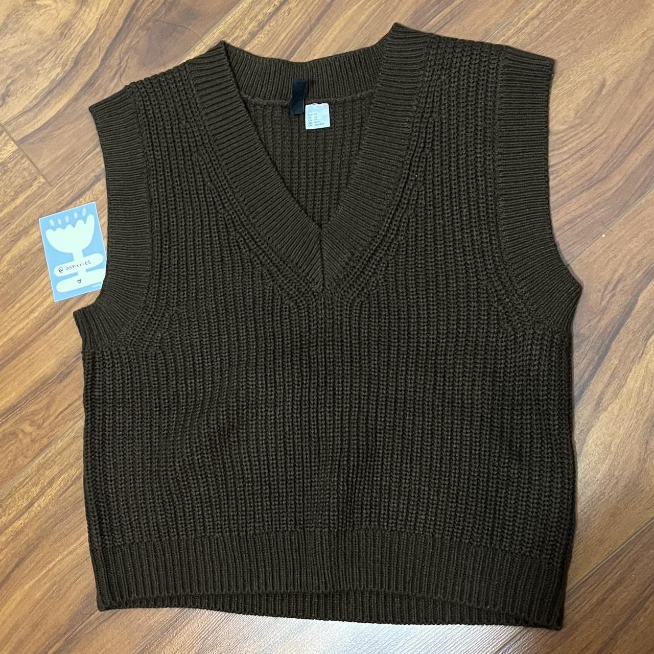 H&M Women's Vest | Depop