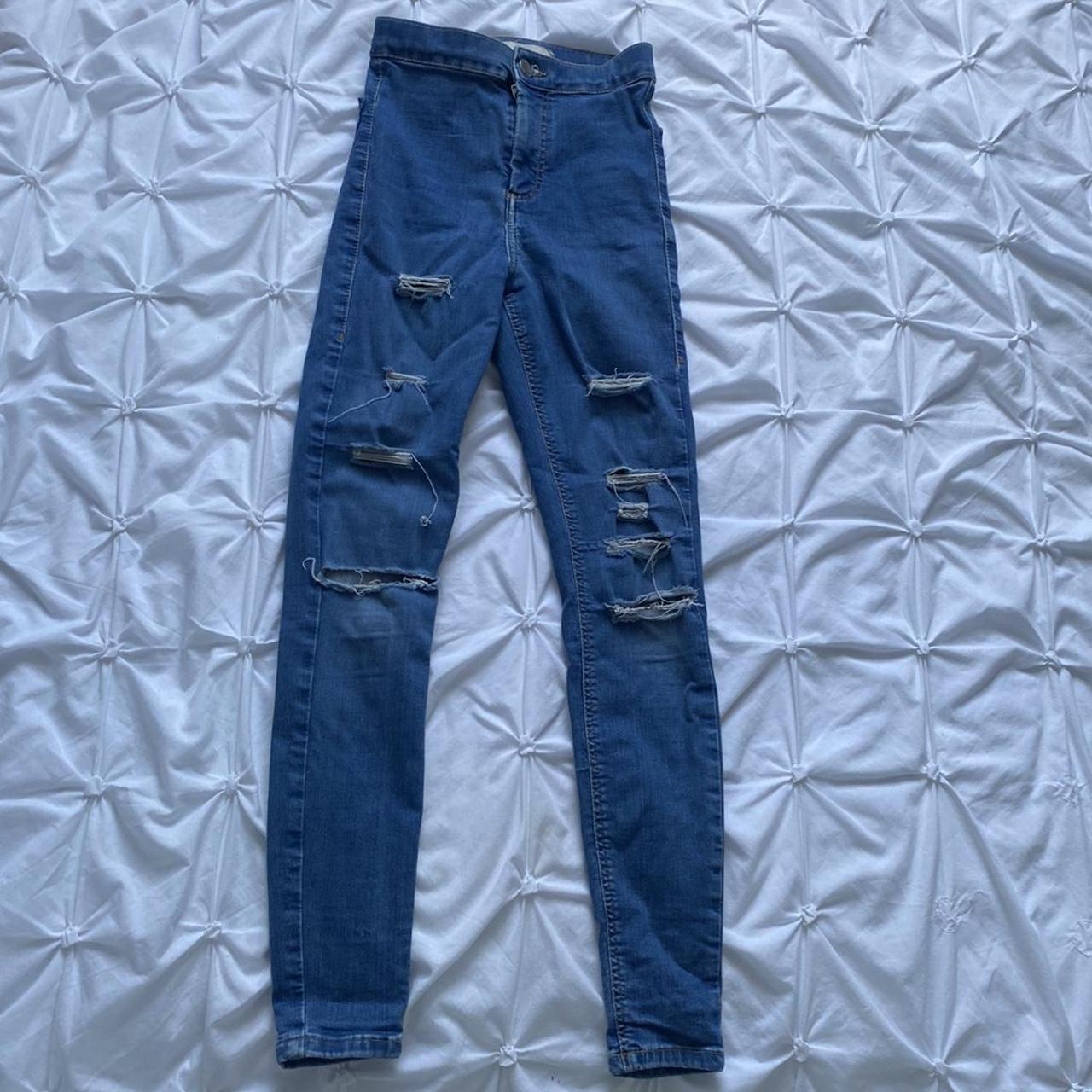 topshop joni jeans size 6 could fit an 8, waist 25... - Depop