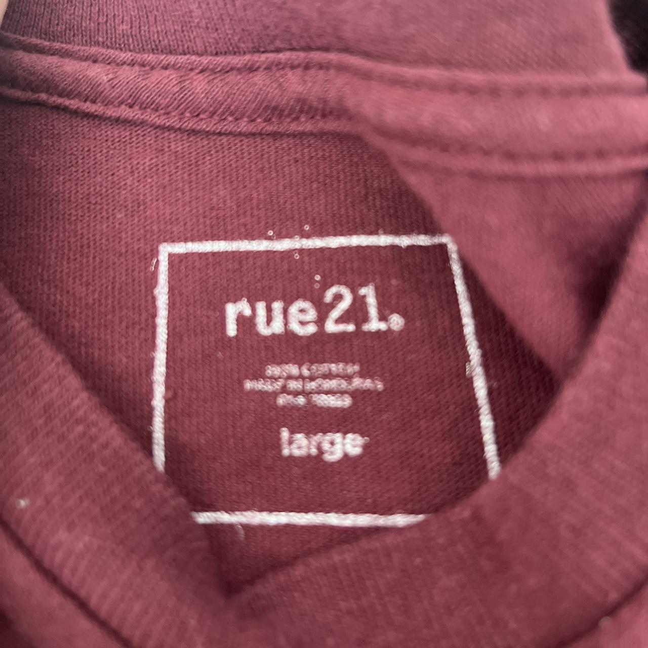 This Mens Yeti Cooler Burgundy T Shirt is in good - Depop