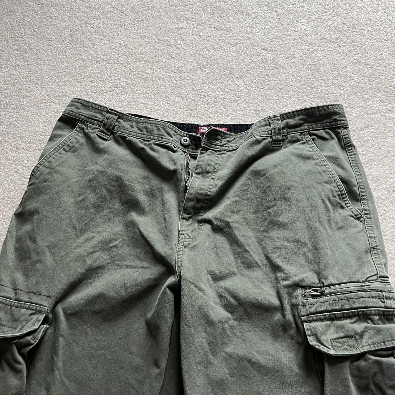 Faded Glory Men's Green and Khaki Trousers Depop