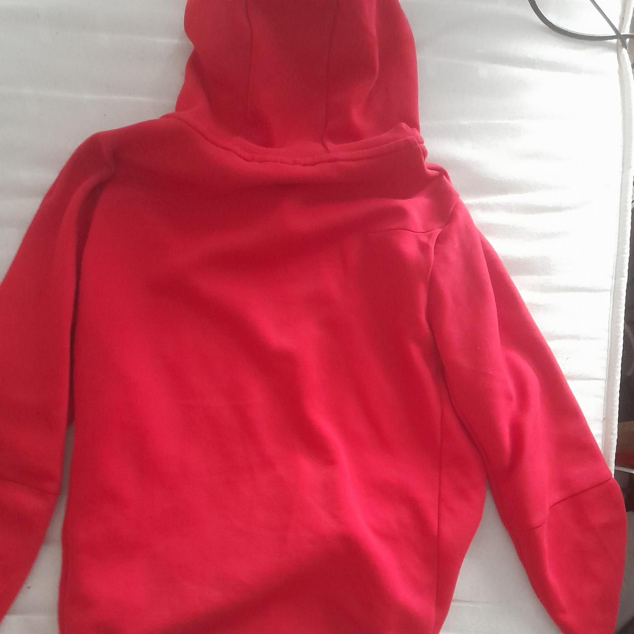r1 tech fleece
