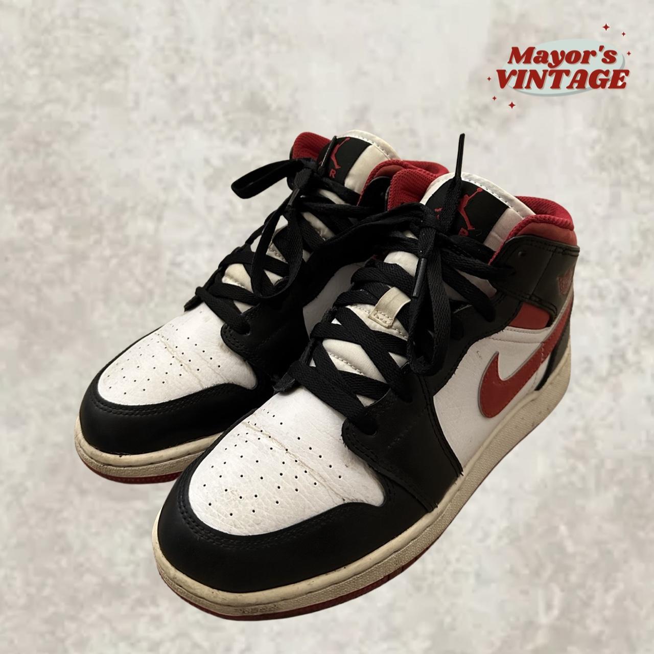 size 5.5 air jordan 1