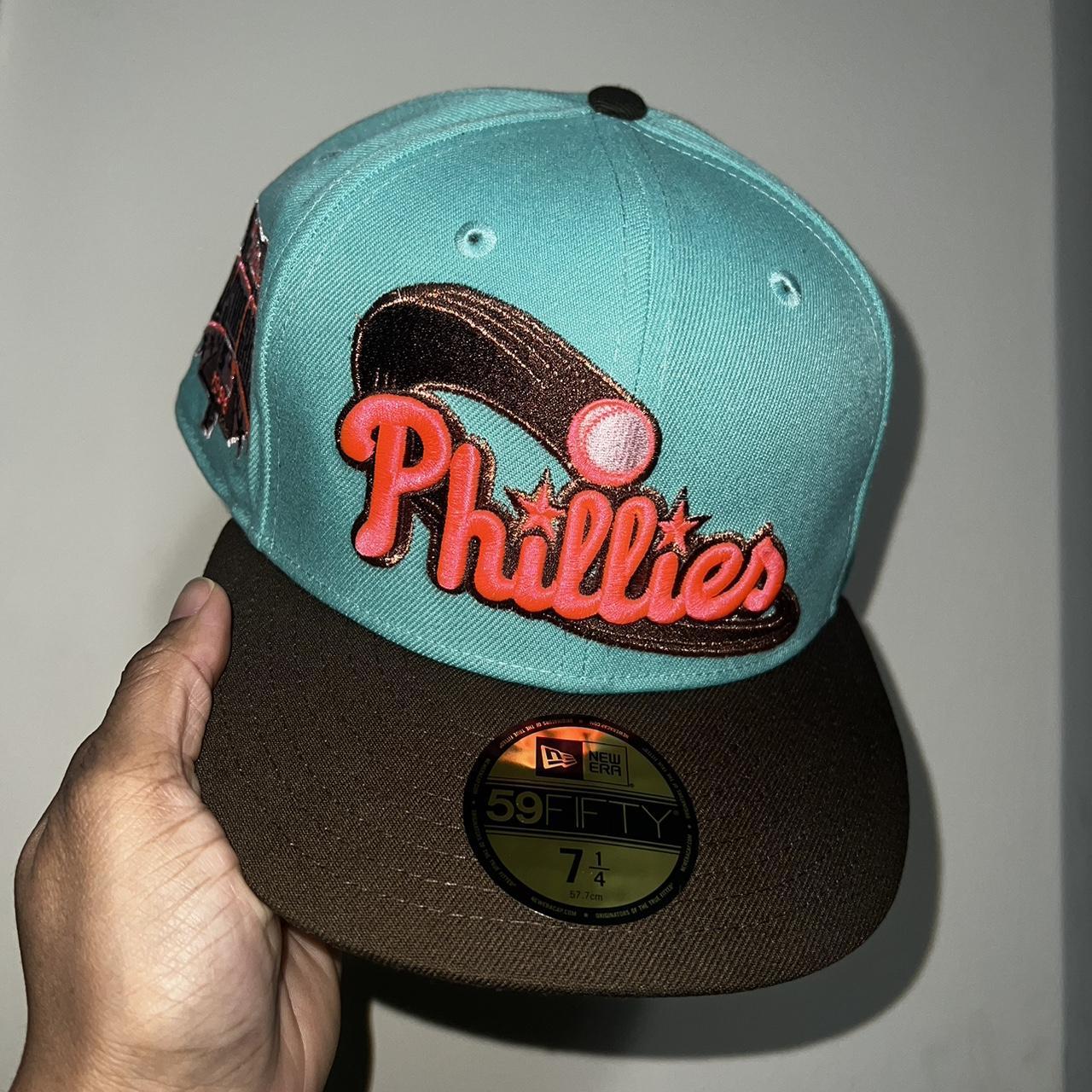 Philadelphia Phillies Mens Fitted hat 59Fifty Size 6 - Depop