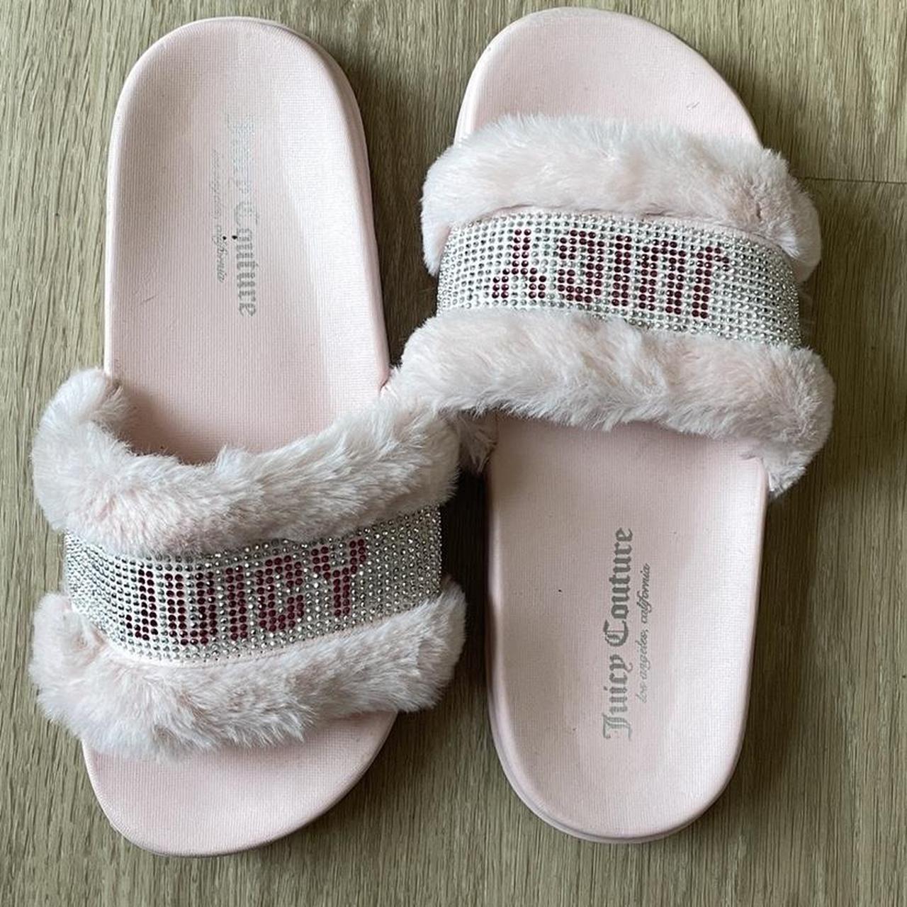 Juicy Couture Women's Pink Slides Depop