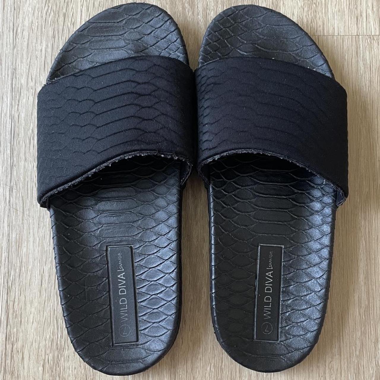 Wild Diva Black Snake Skin Slides Sandals decent Depop