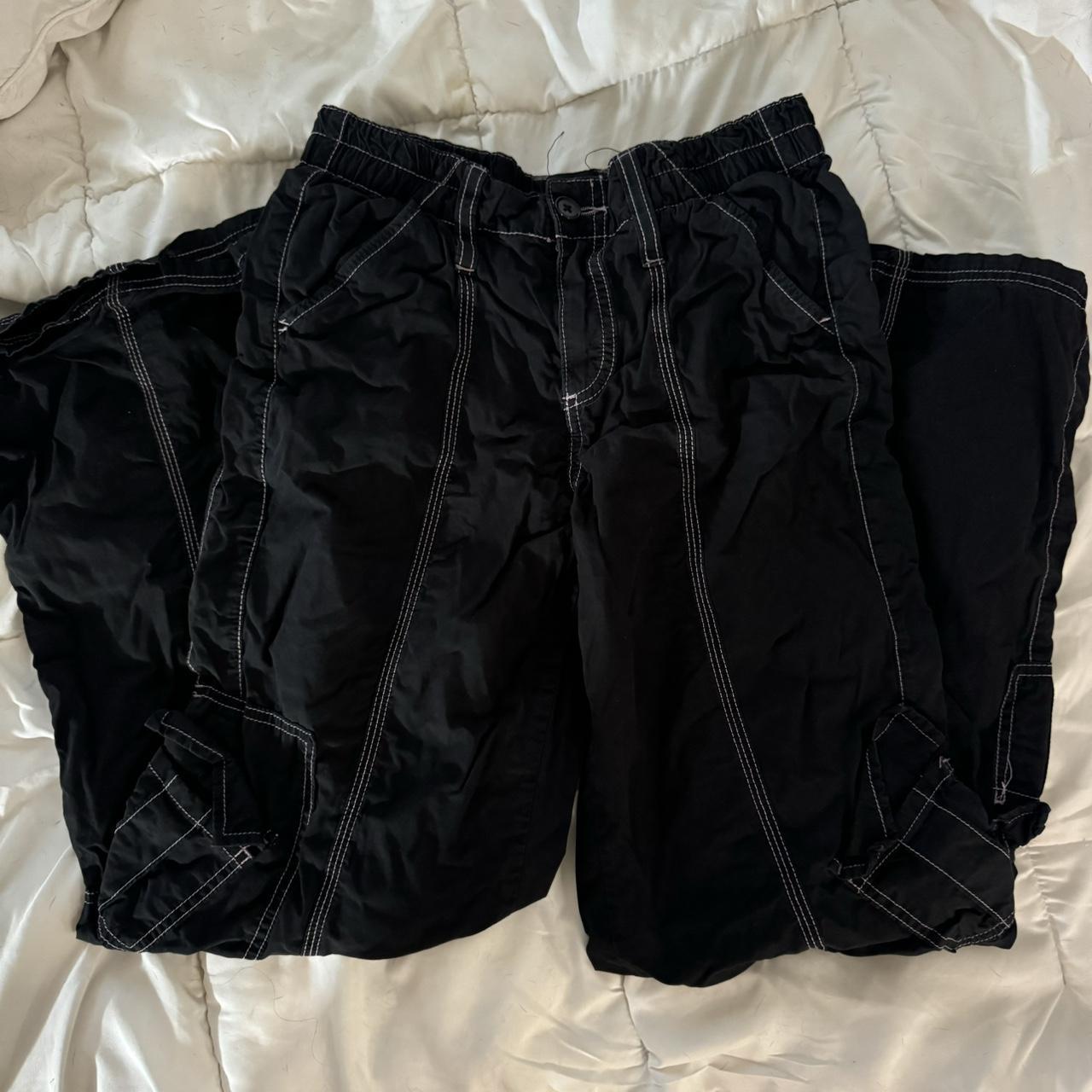 item listed by 4yuli