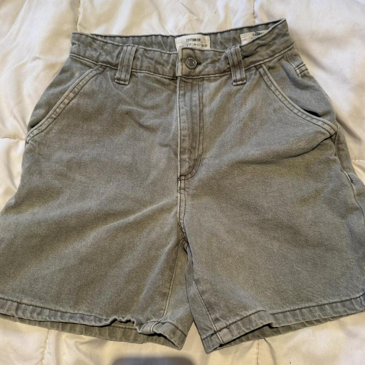 item listed by 4yuli