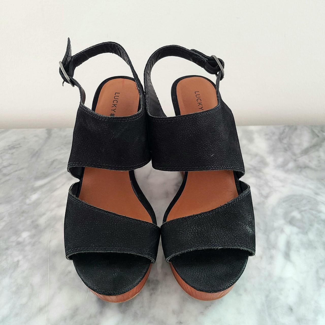 Lucky brand hot sale suede sandals