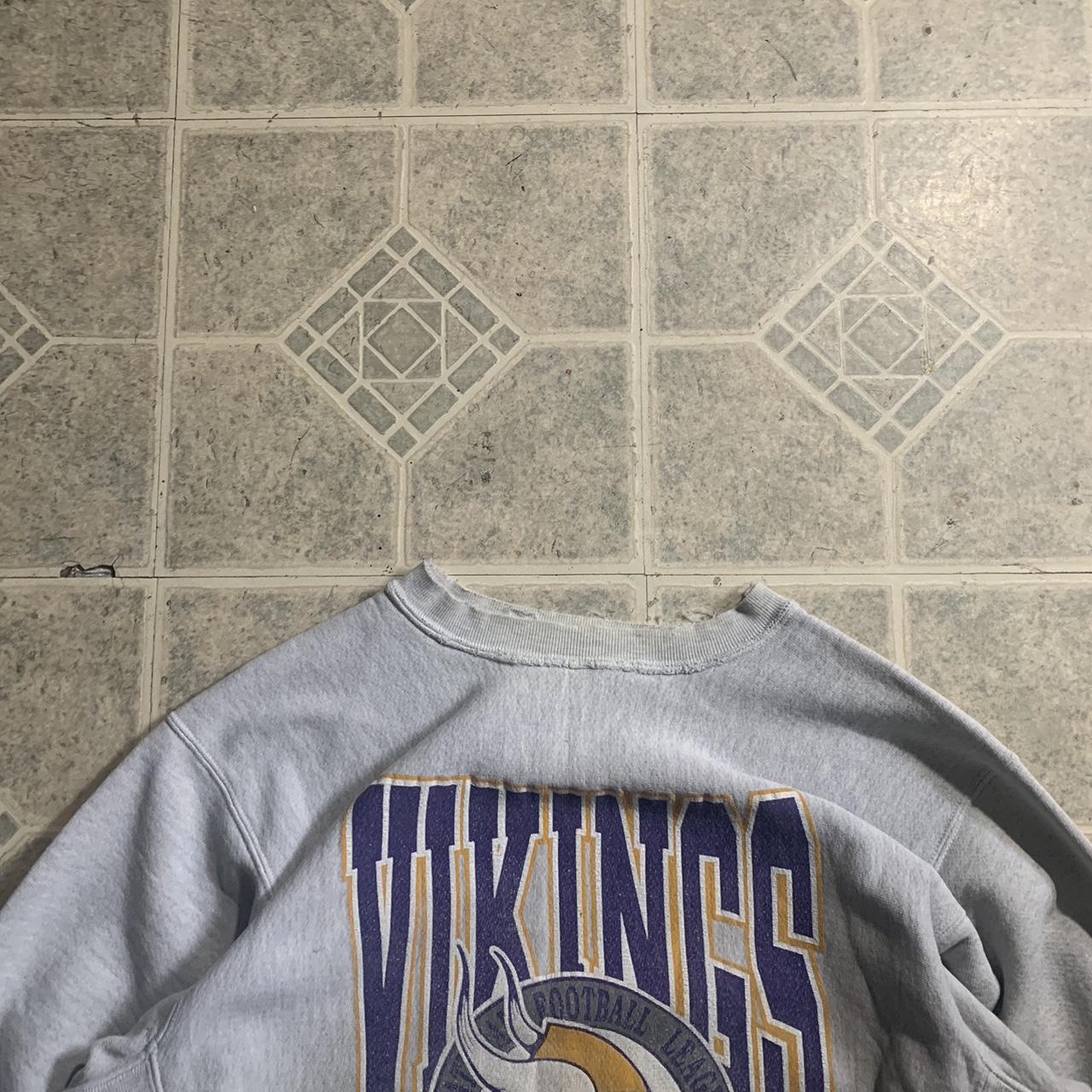 90s Vintage NFL Grey Vikings fleece Crewneck - Depop