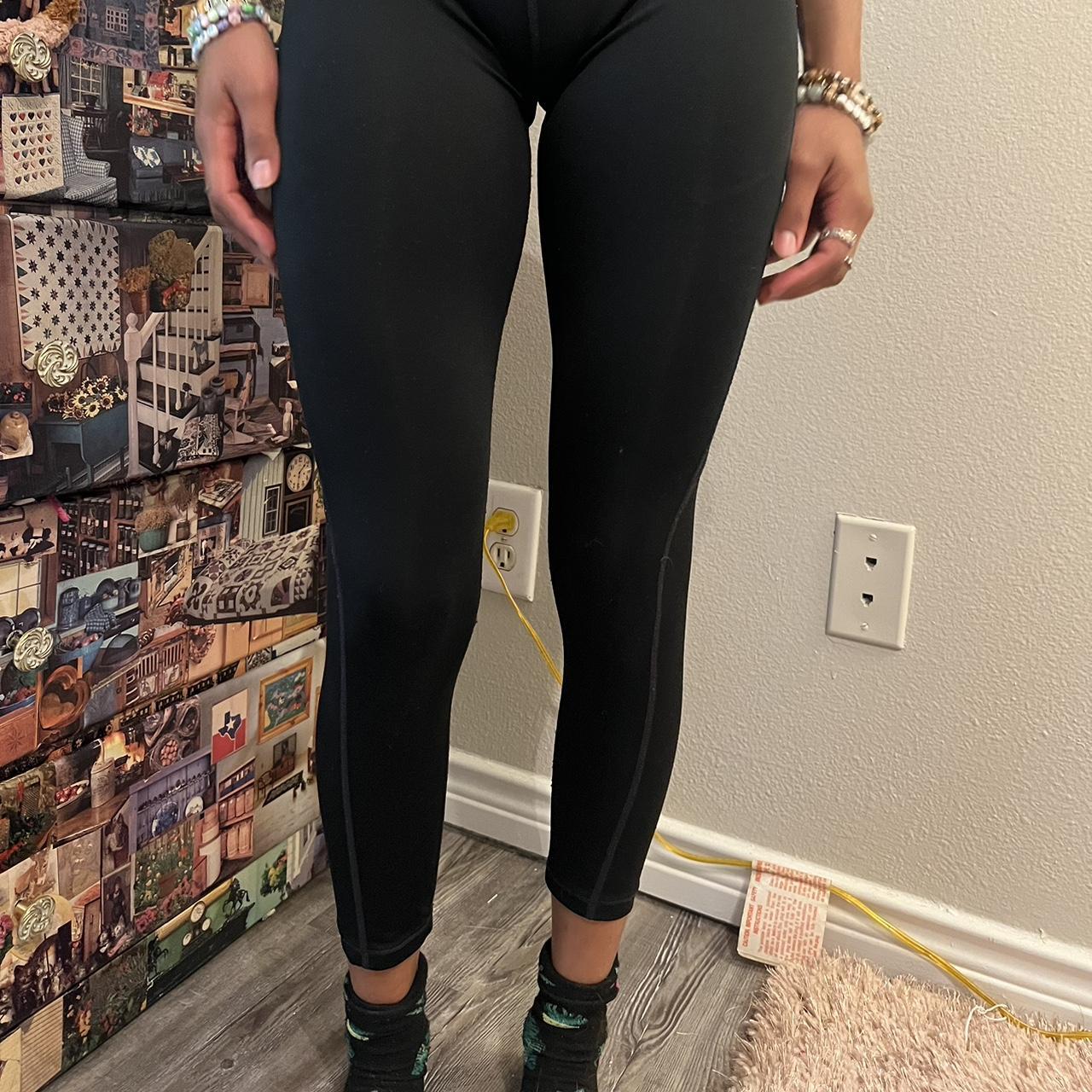 Black Nike Pro Calf length leggings XS So cute! No - Depop