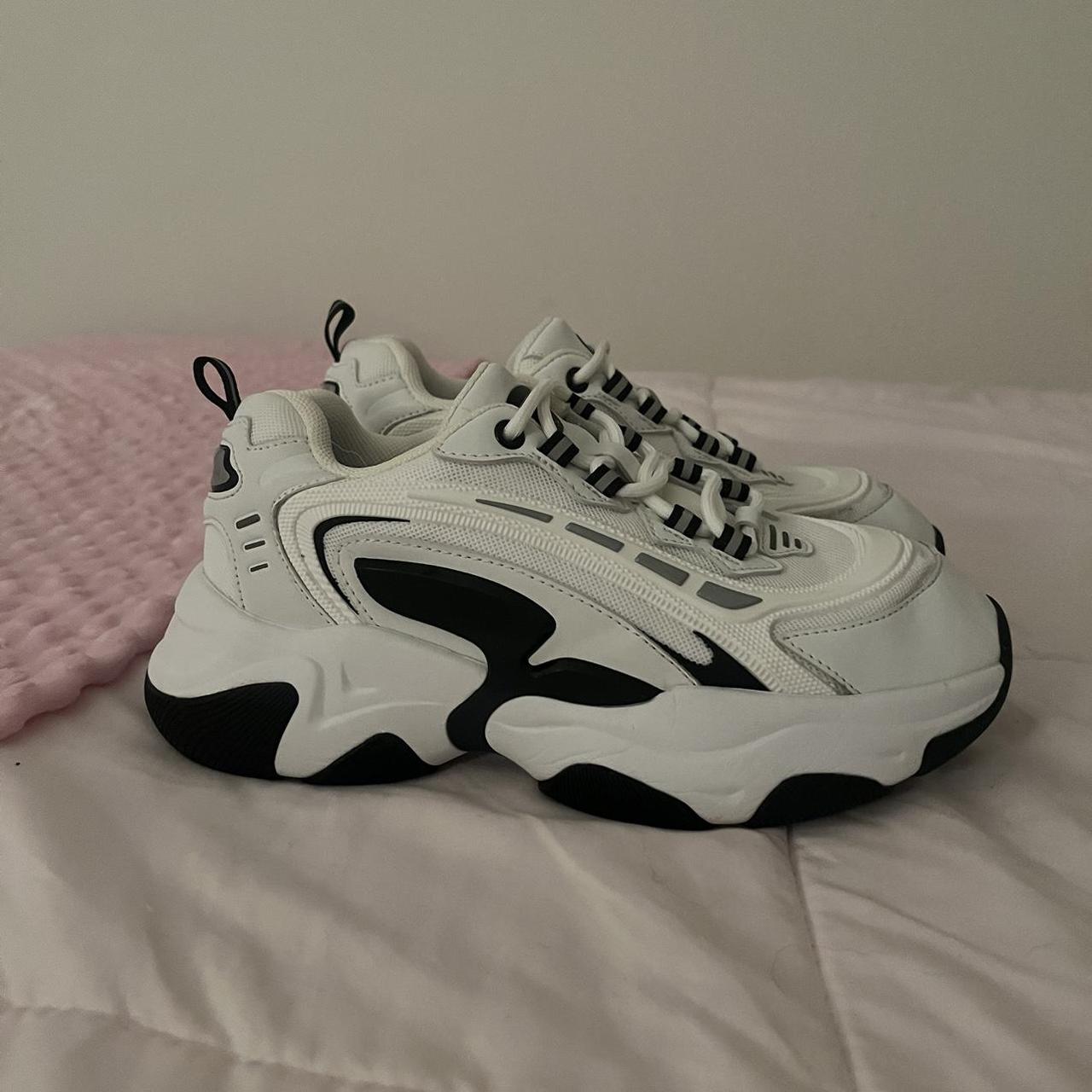 platform white sneakers steve madden