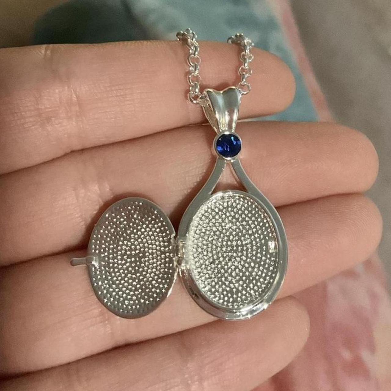 Mako Mermaids H2o Just Add Water Cleo\u0026#039;s Locket Cleo H2o Necklace  Locket H2O Locket Cleo Just Add Water Mermaid, image size:1280x1280