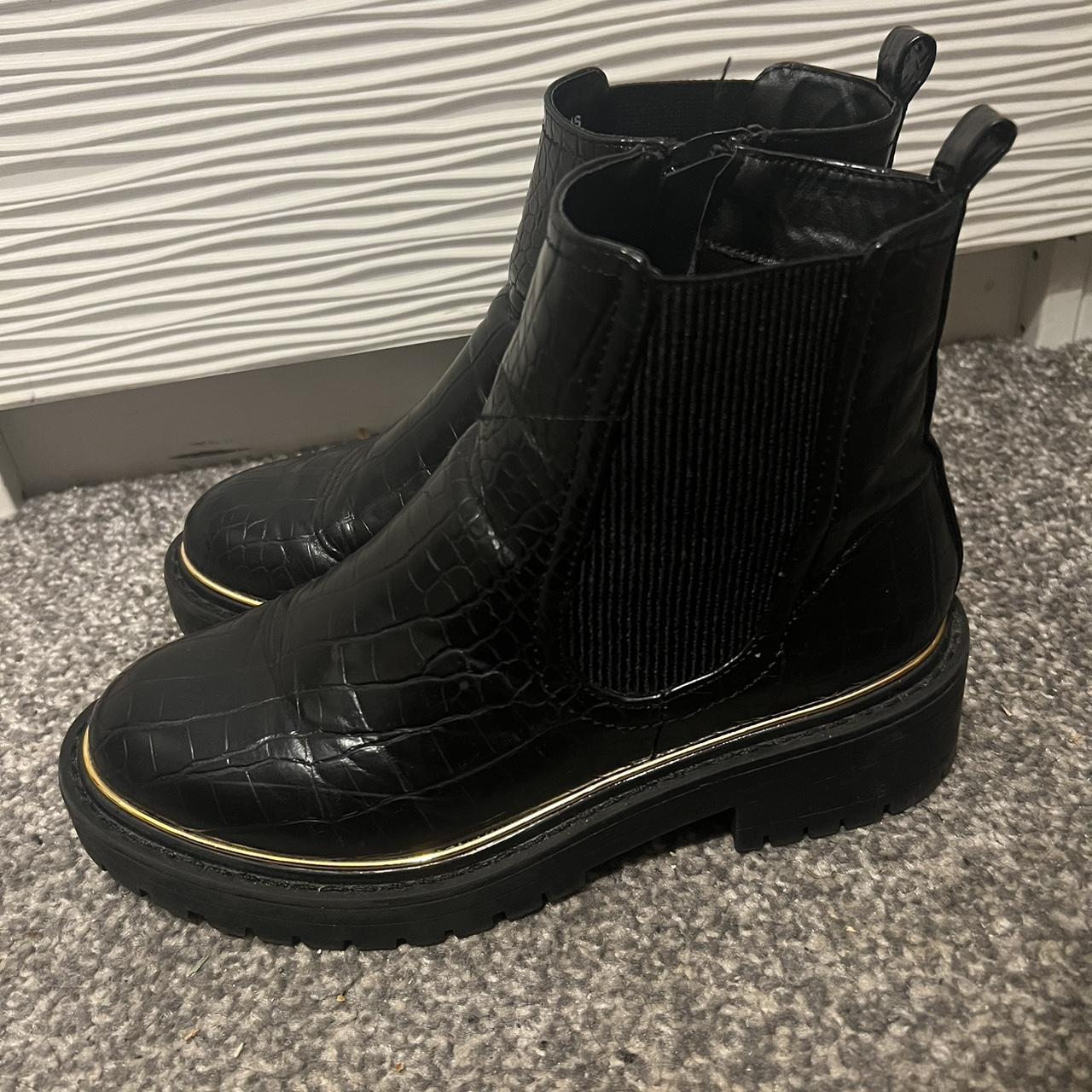 New look ankle boots Size 3 Only worn a few times - Depop