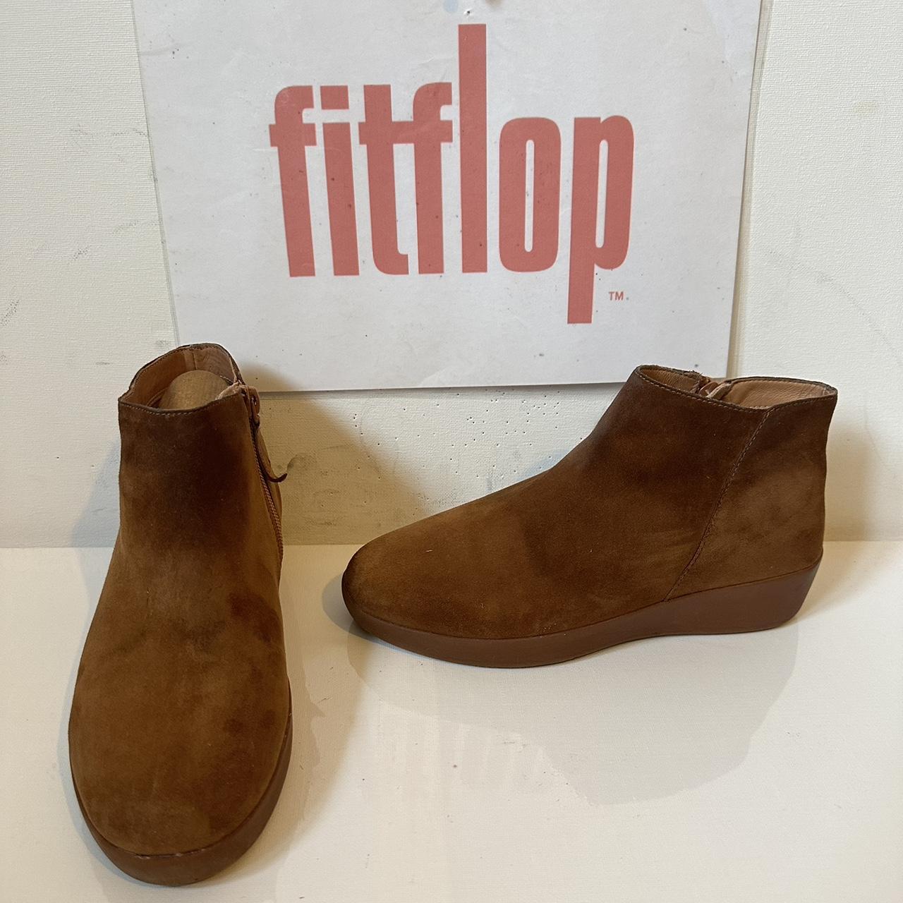 fitflop sumi suede ankle boot