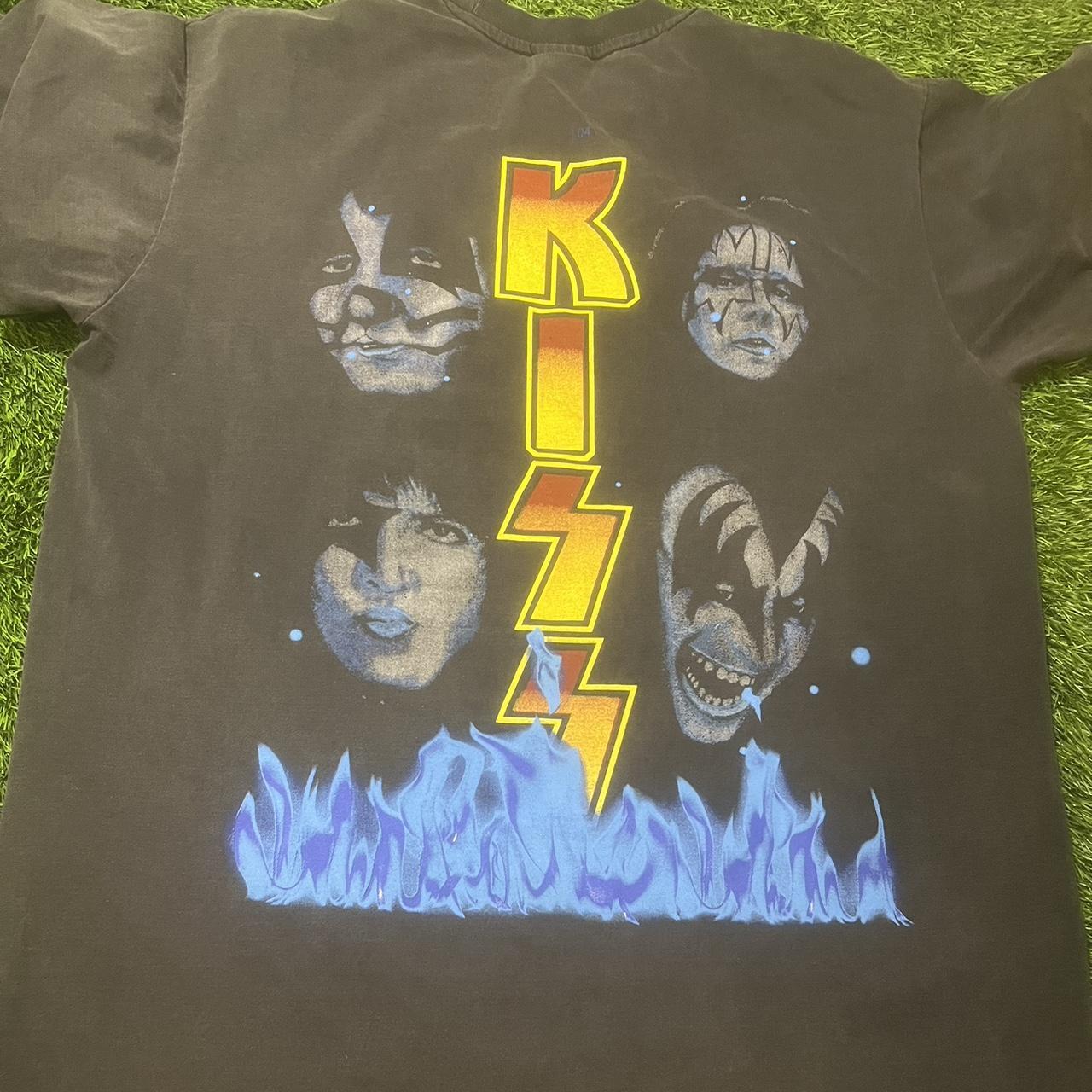 Crazy vintage KISS tee!! Perfect condition! - Depop