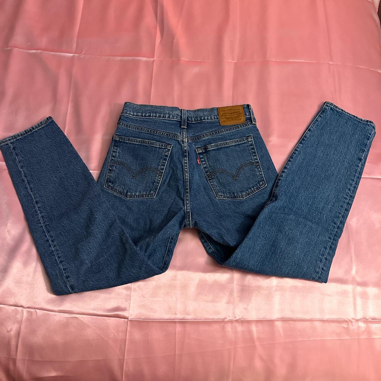 Levi's Women's Jeans Depop