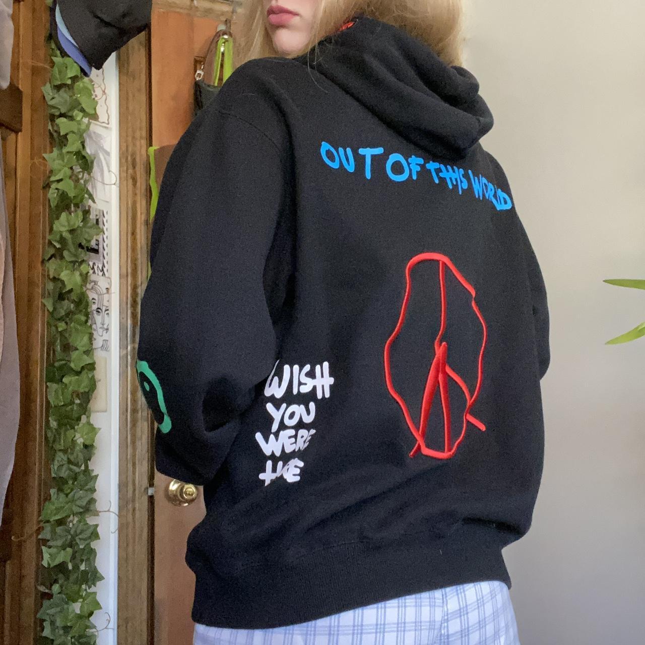 Travis hoodie online