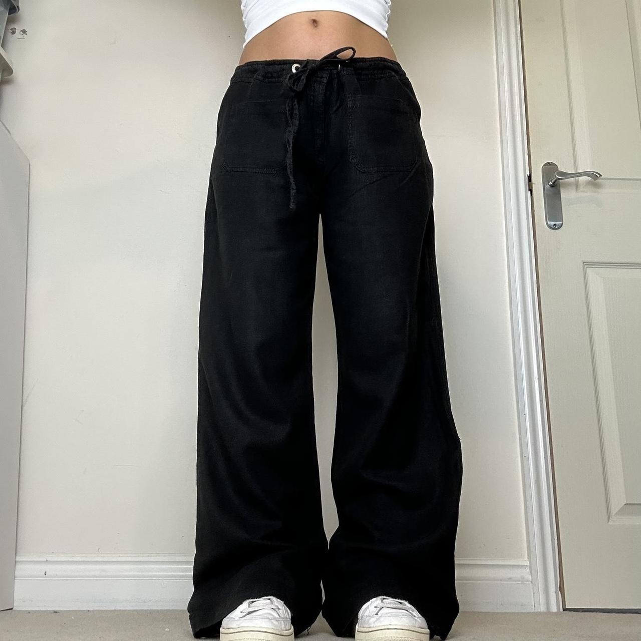 Women's Black Trousers | Depop