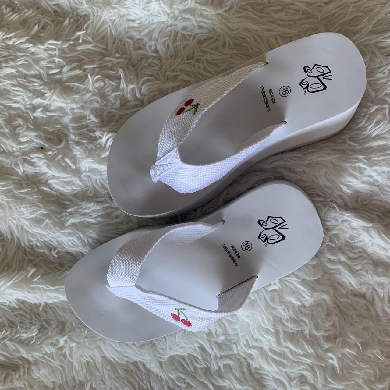 flip flop heels clear