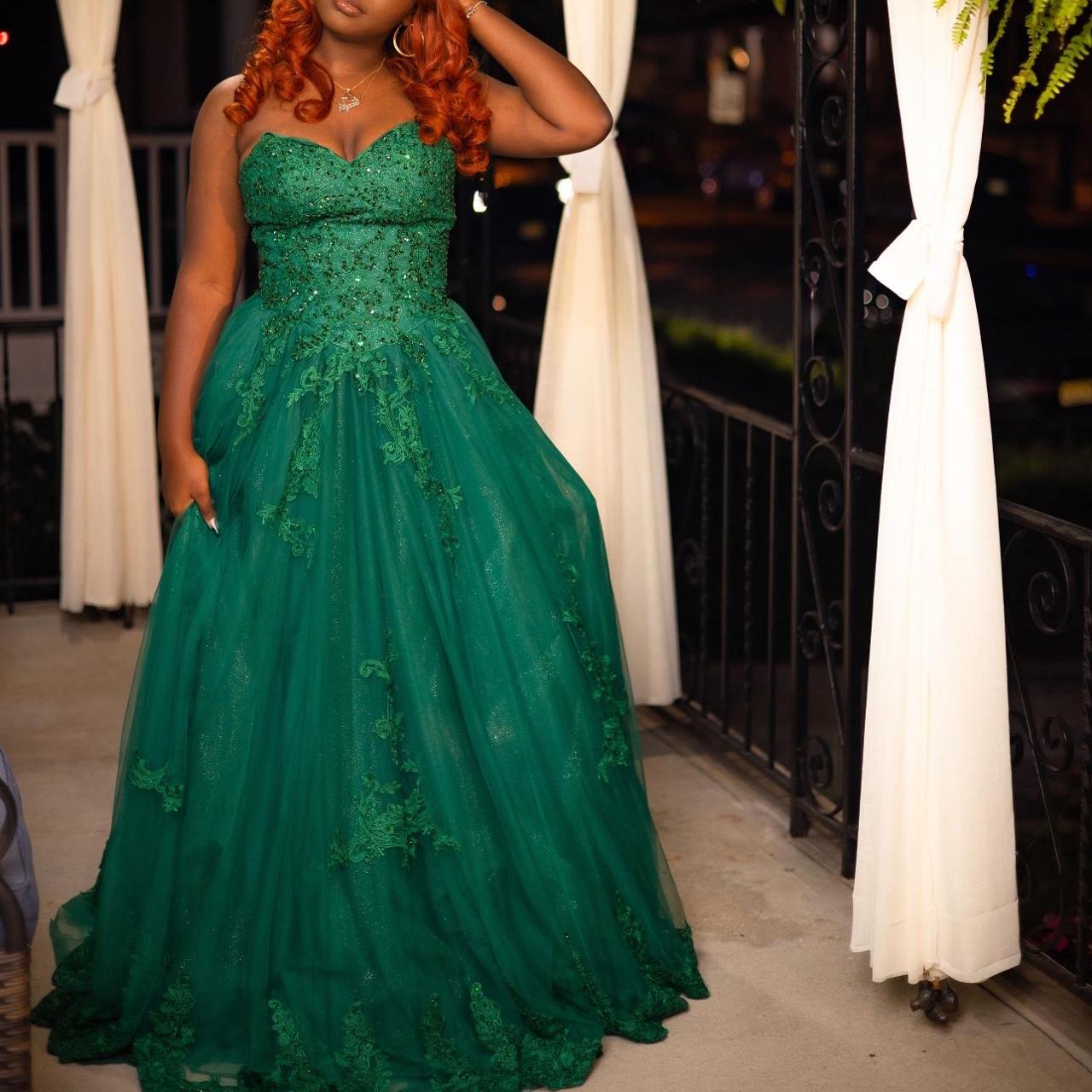 emerald green sweet sixteen dresses